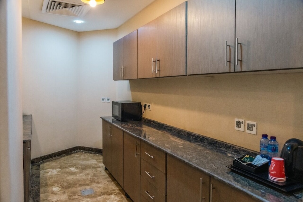 فيوليت(Violet Al Azizia Hotel) 6/50