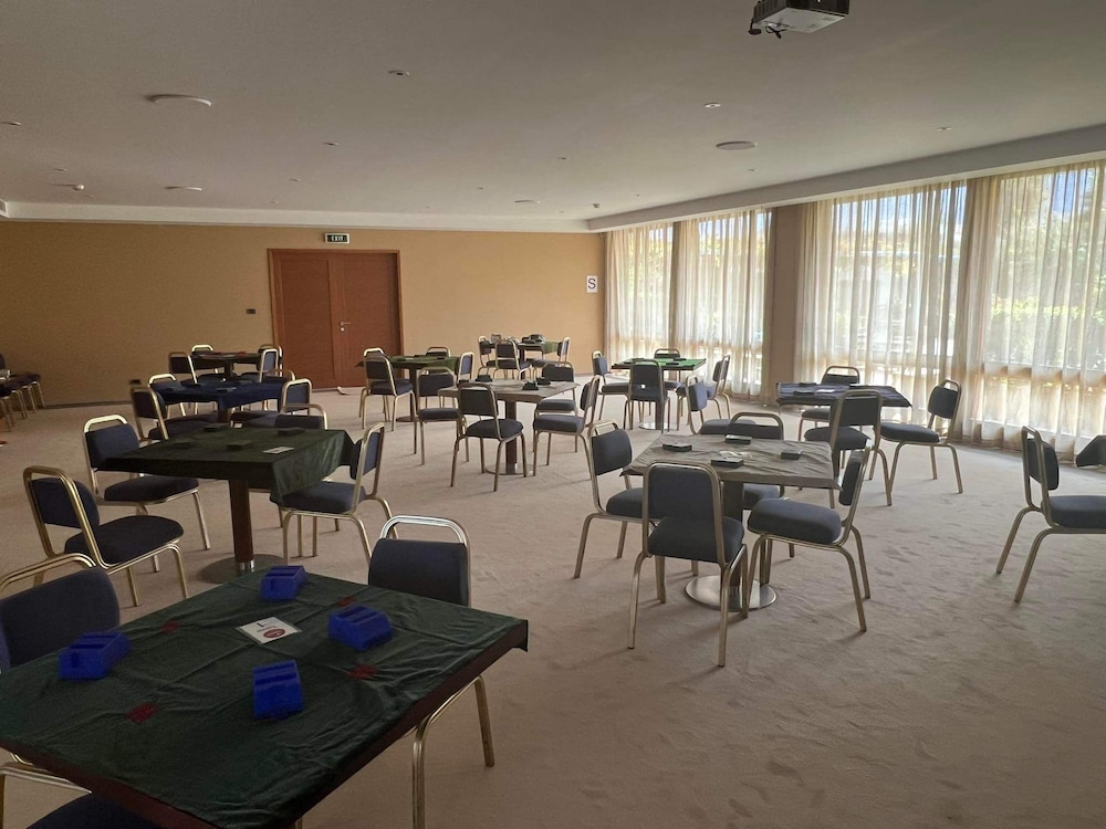 Kernos Beach Hotel and Bungalows 23/50