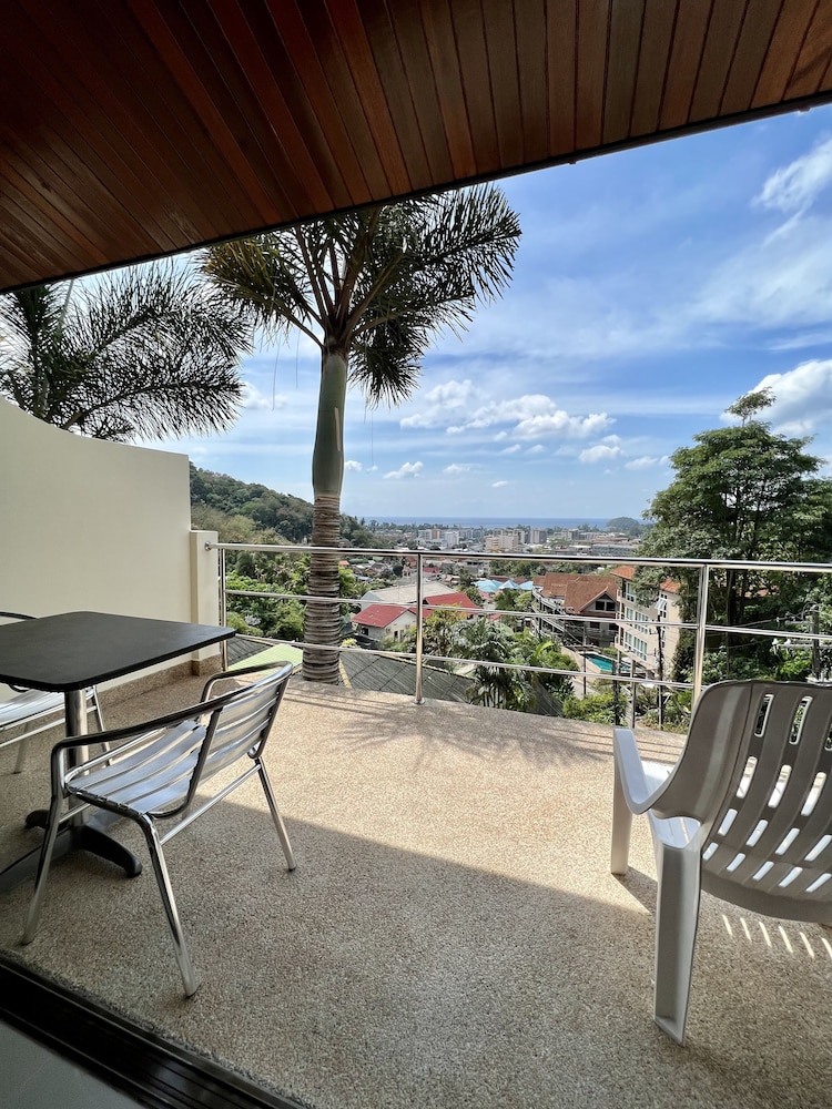 Mountain Sea View Luxury Apartments 41/72