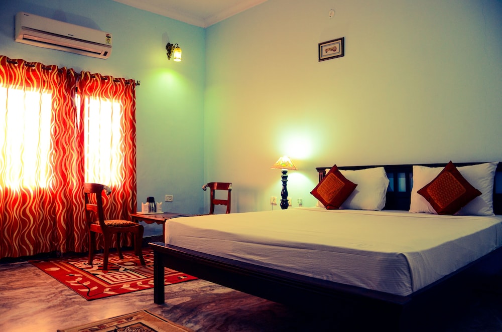 Hotel Satyam Palace 19/56