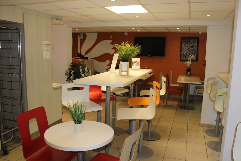 Premiere Classe Saint Quentin En Yvelines Elancour 31/41