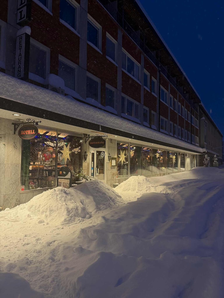 Hotel Bishops Arms Mora 5/44