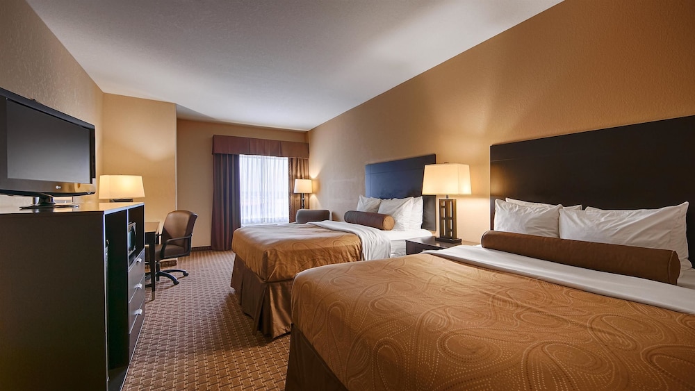Best Western Bastrop Pines Inn 17/40