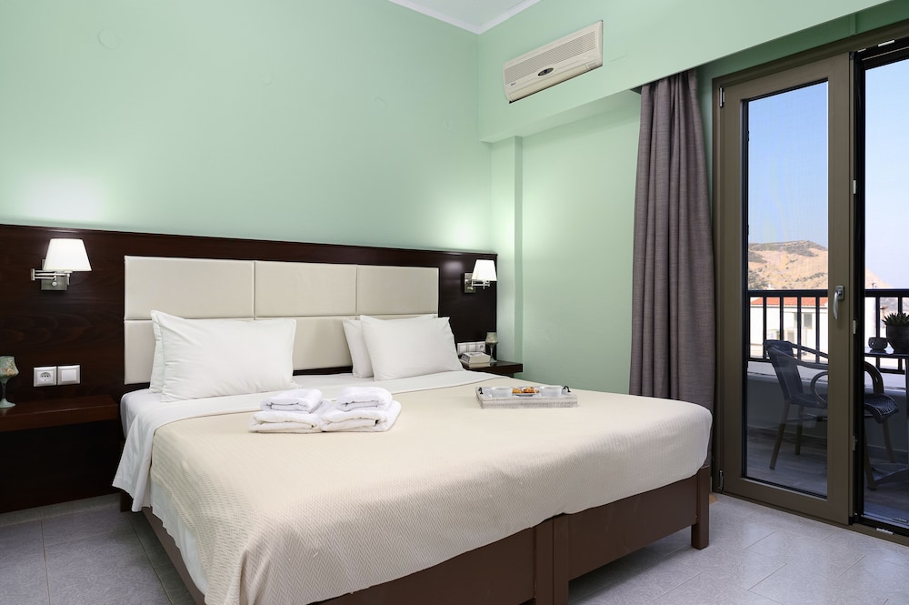 Room, Triple, 3 Beds, Sea View