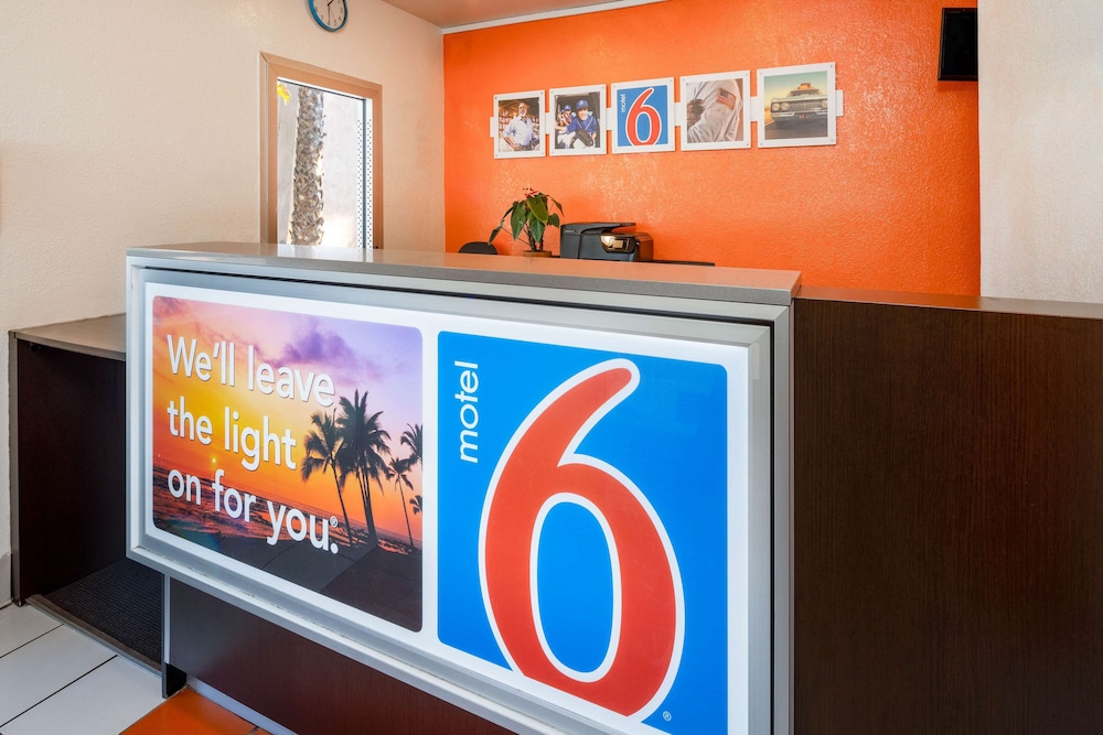 圣塔芭芭拉 6 号汽车旅馆(Motel6 Santa Barbara, CA - State Street) 图片2