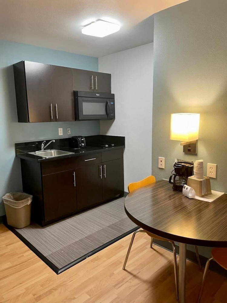 Studio6 Port Arthur, TX - SE 37/47