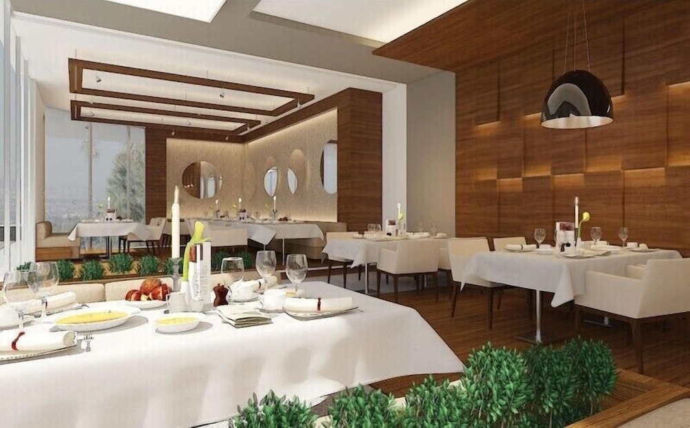 Majura Hotel 41/50