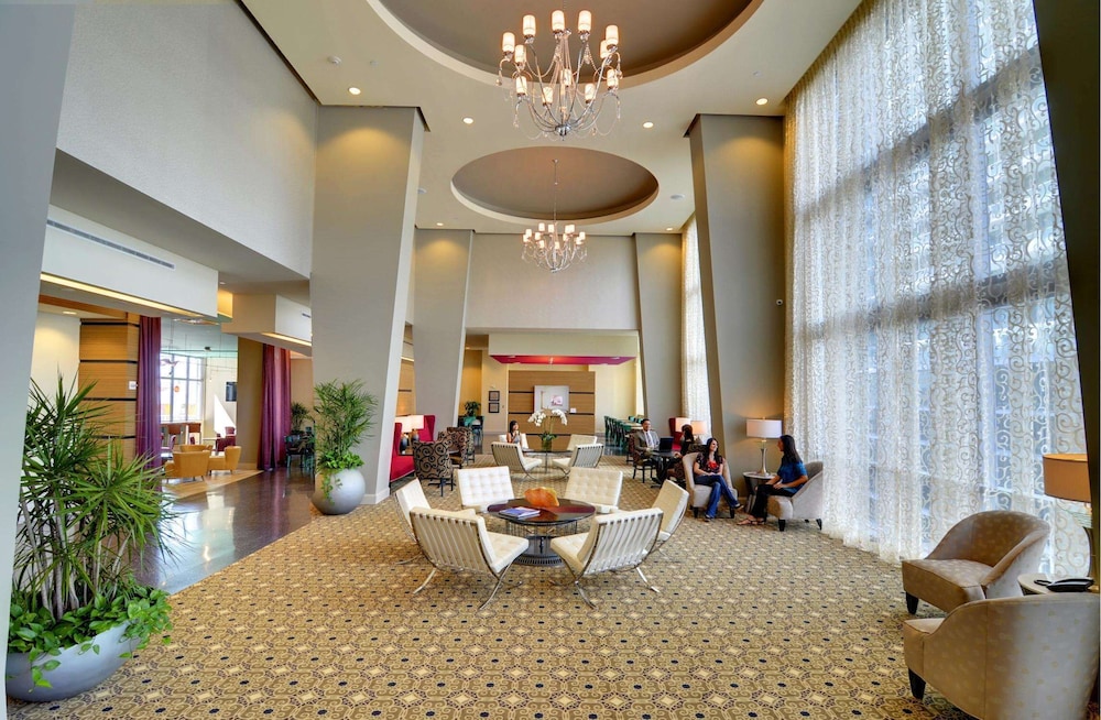 Hampton Inn Suites By Hilton Miami Brickell Downtown 52/65