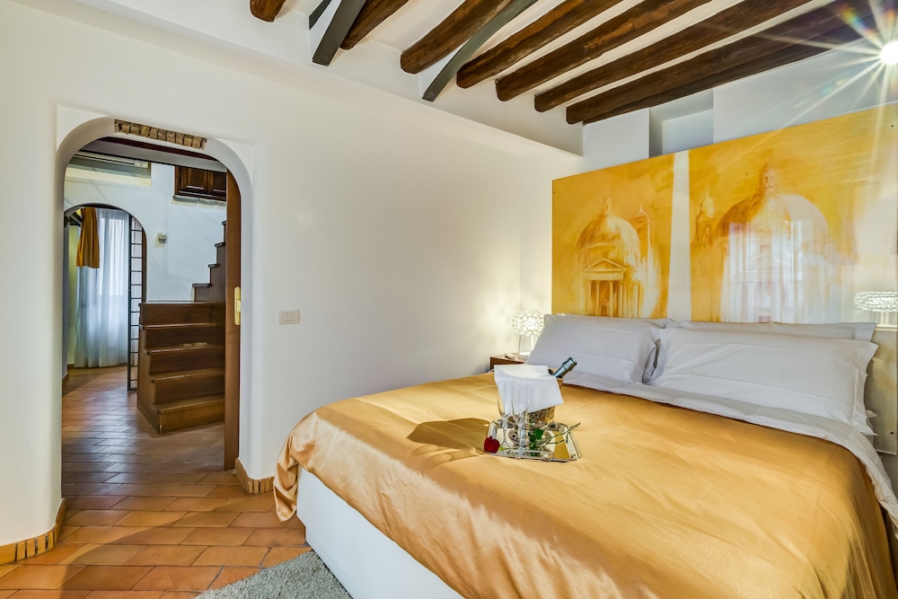 Luxury Navona 42/58