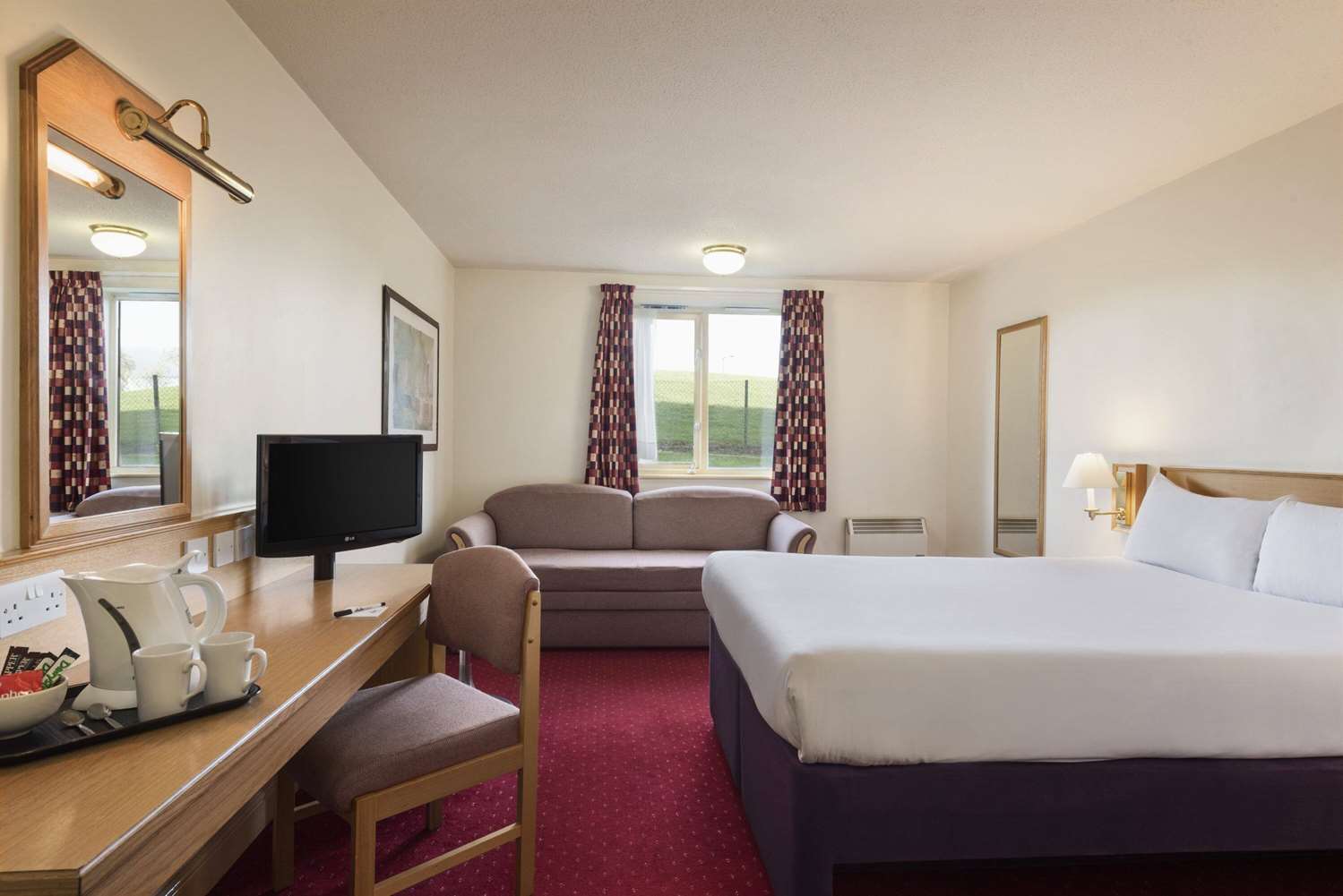 Days Inn by Wyndham Tewkesbury Strensham 15/20