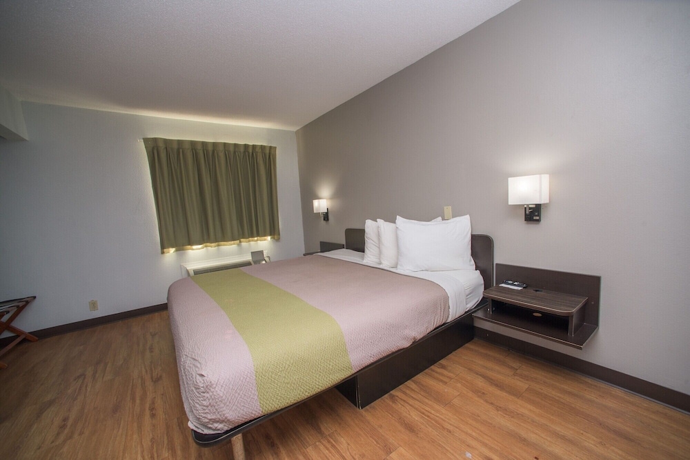 Motel6 New Iberia, LA 22/58