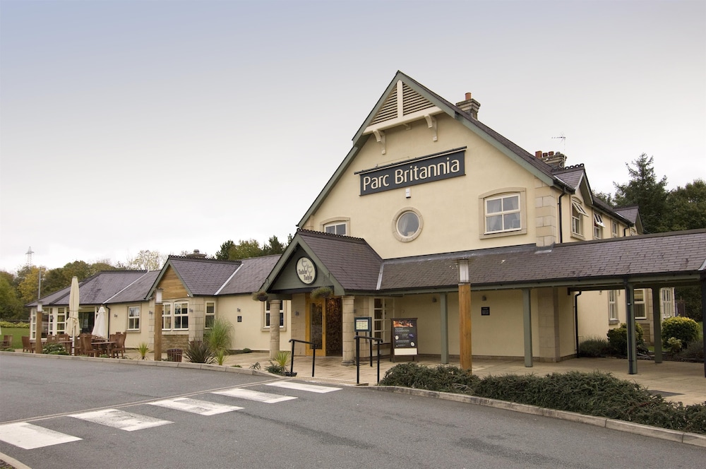 Premier Inn Bangor Gwynedd North Wales in Bangor