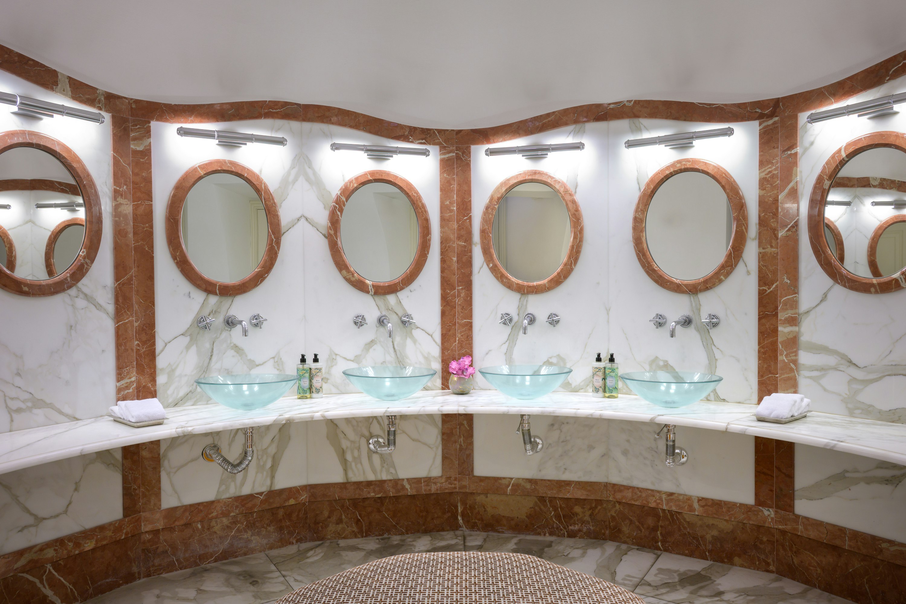 Grand Hotel Continental Starhotels 108/131