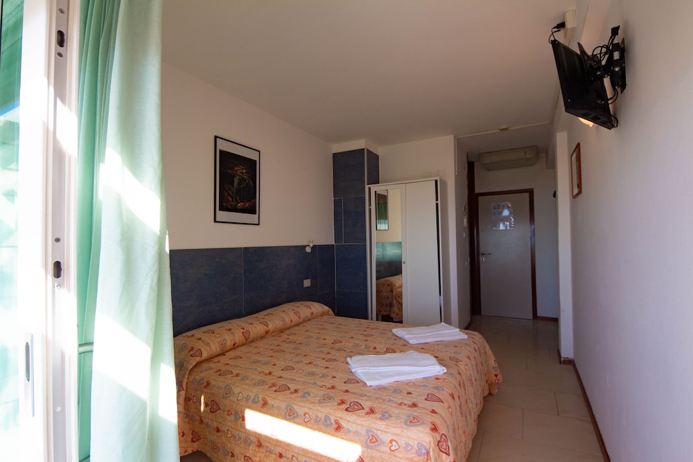 HOTEL AMBRA 23/50