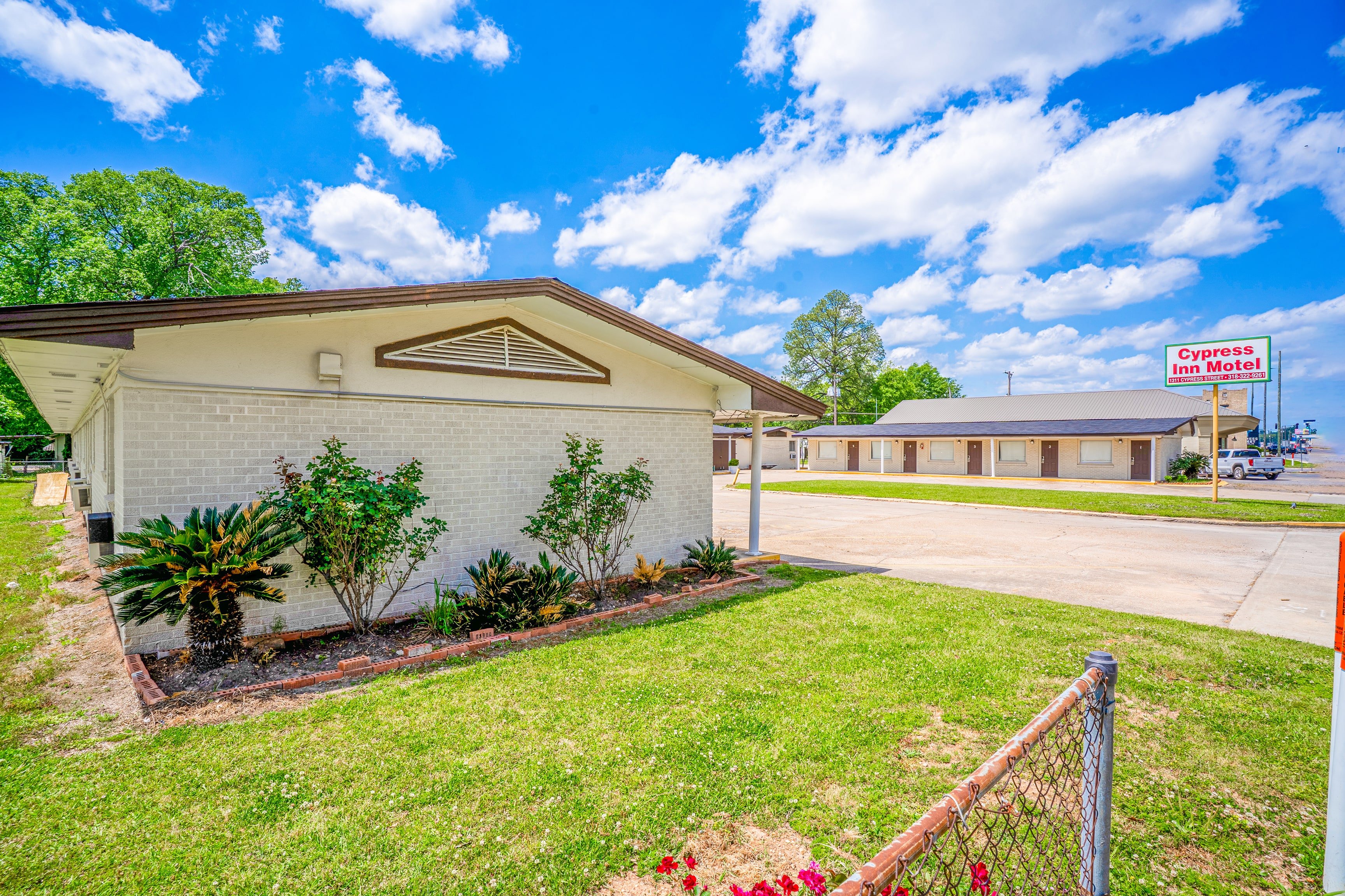 Cypress Inn Motel By OYO West Monroe I-20 91/102