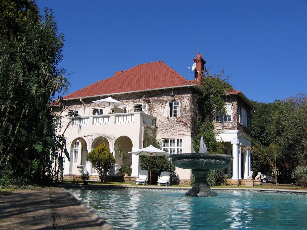 Villa Victoria Executive Guest House 23/26