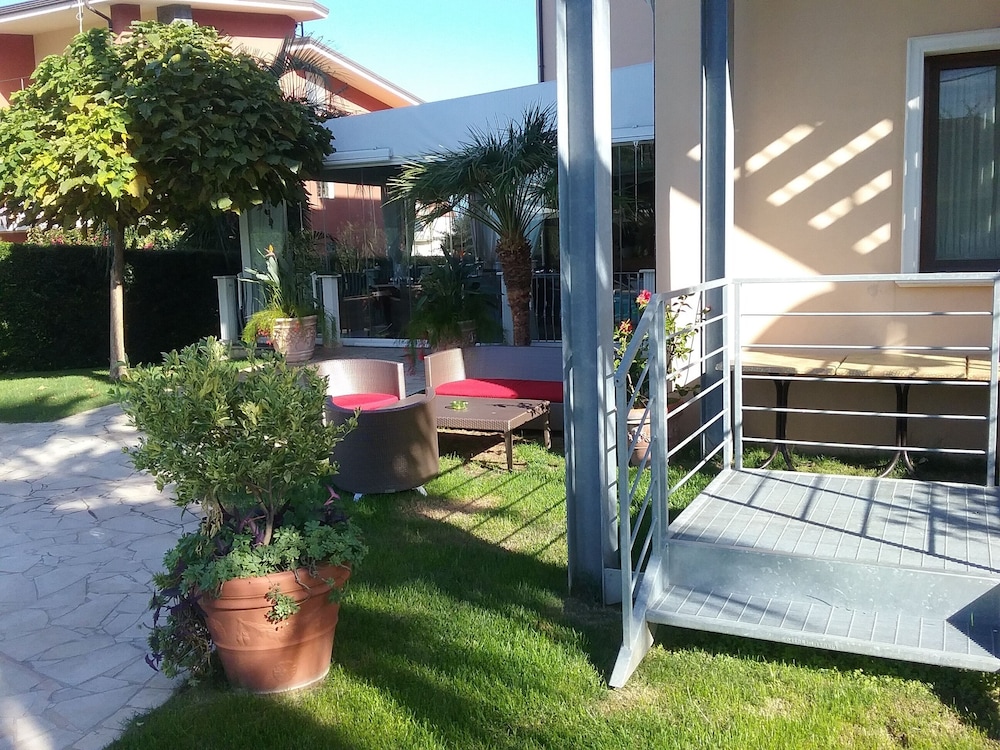 Hotel Gullo 4/62