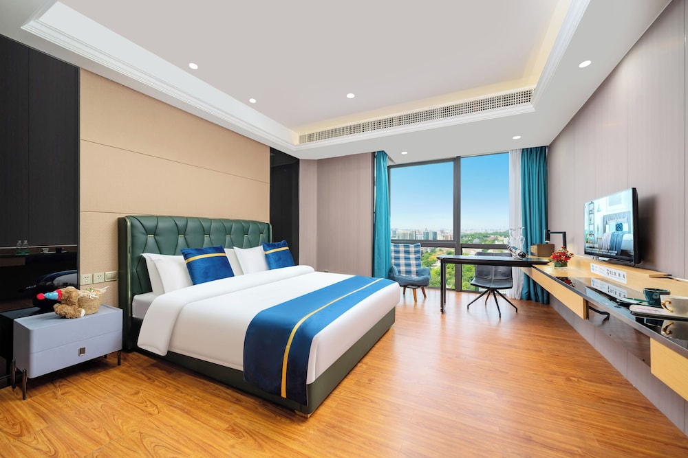 Weekend International Apartment- Beijing Rd A-mall 25/50