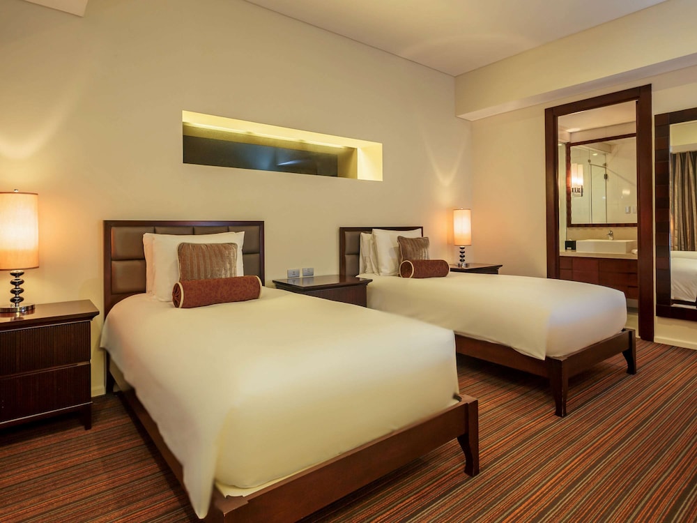 Joy Nostalg Hotel and Suites Manila 7/50