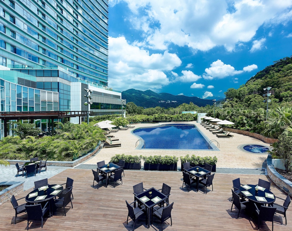 HYATT REGENCY HONG KONG SHA TIN 61/69