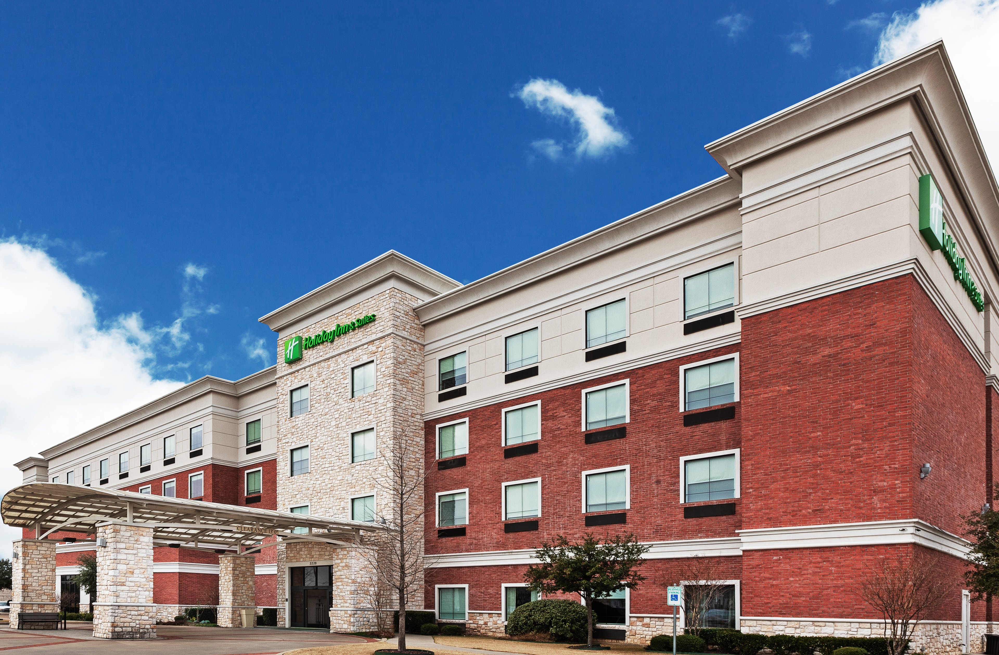Holiday Inn & Suites McKinney - N Allen, an IHG Hotel 3/35