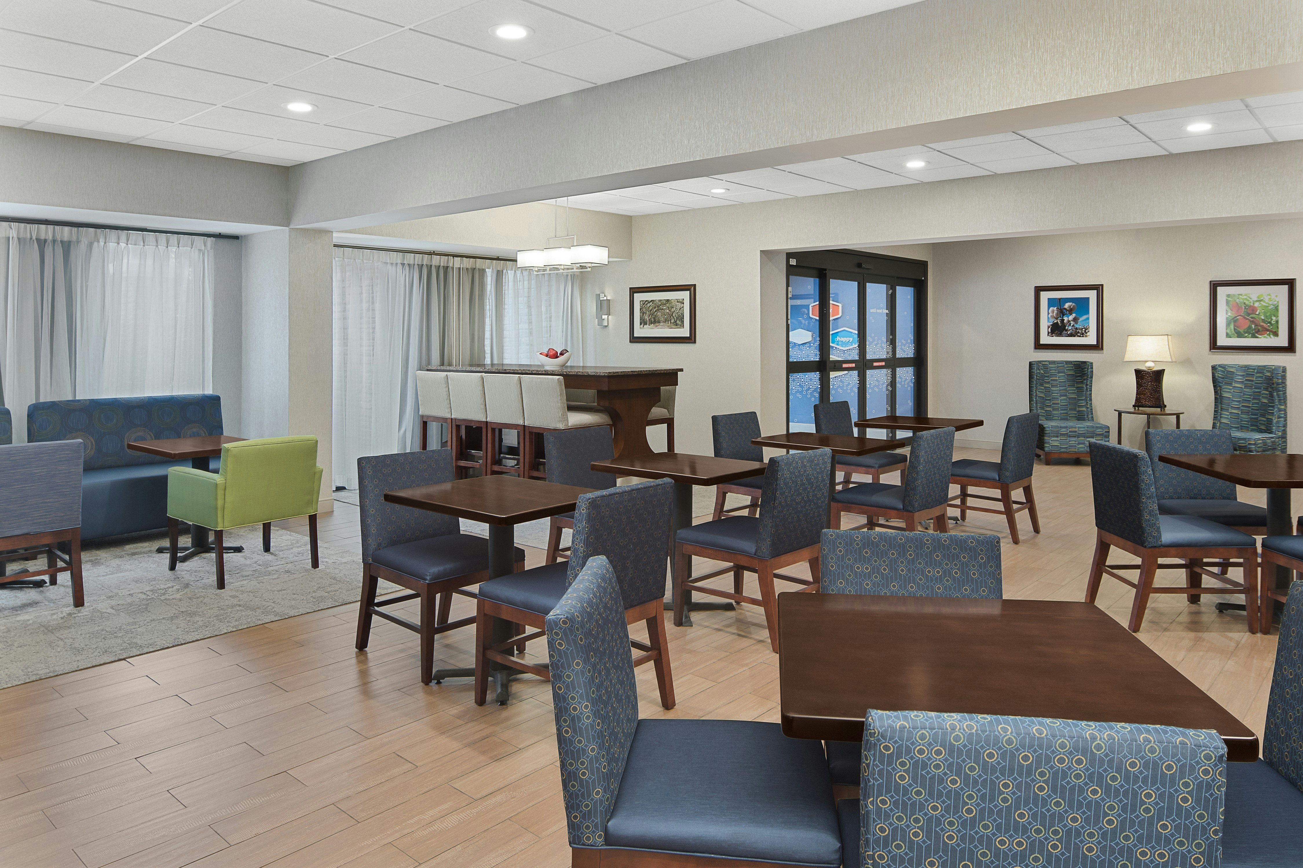 Hampton Inn Lagrange near Callaway Gardens 35/41