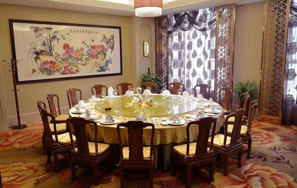 Sihai Hotel 18/24