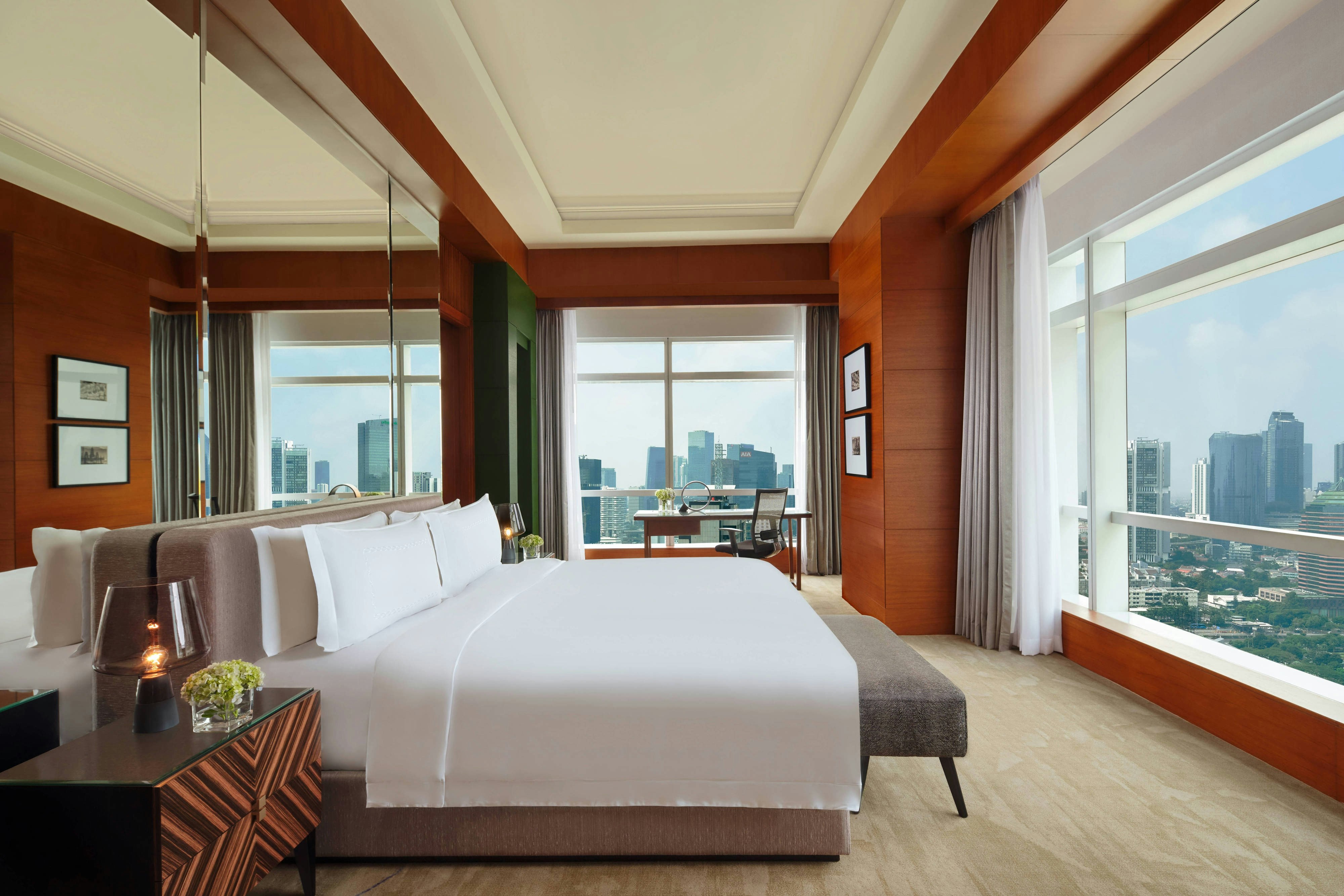 THE RITZ-CARLTON JAKARTA, PACIFIC PLACE 2/16