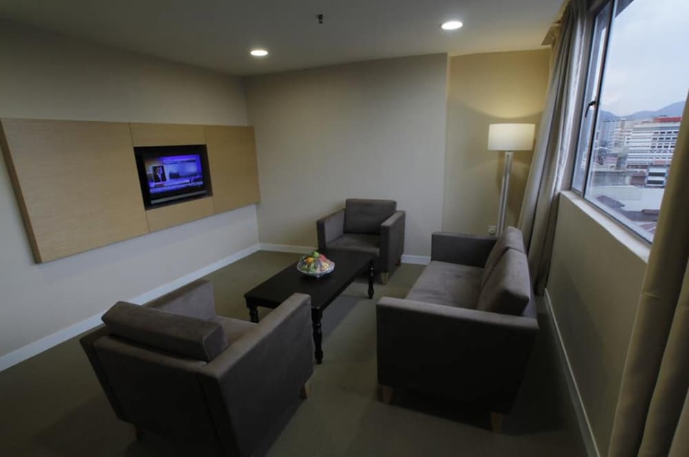 Hotel Excelsior Ipoh 22/33