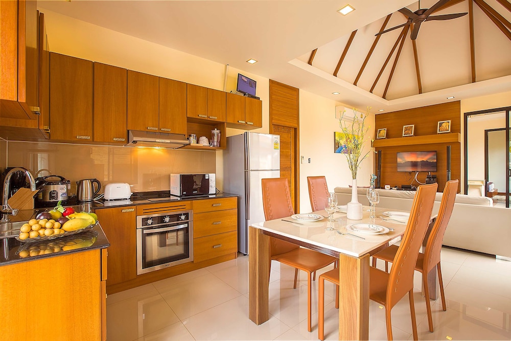 Rawai Vip Villas Kids Park And Spa 80/87