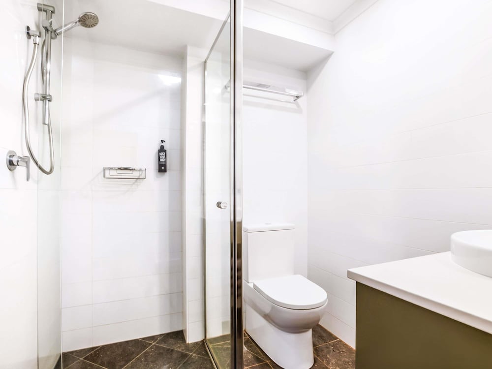 IBIS STYLES KARRATHA 64/65