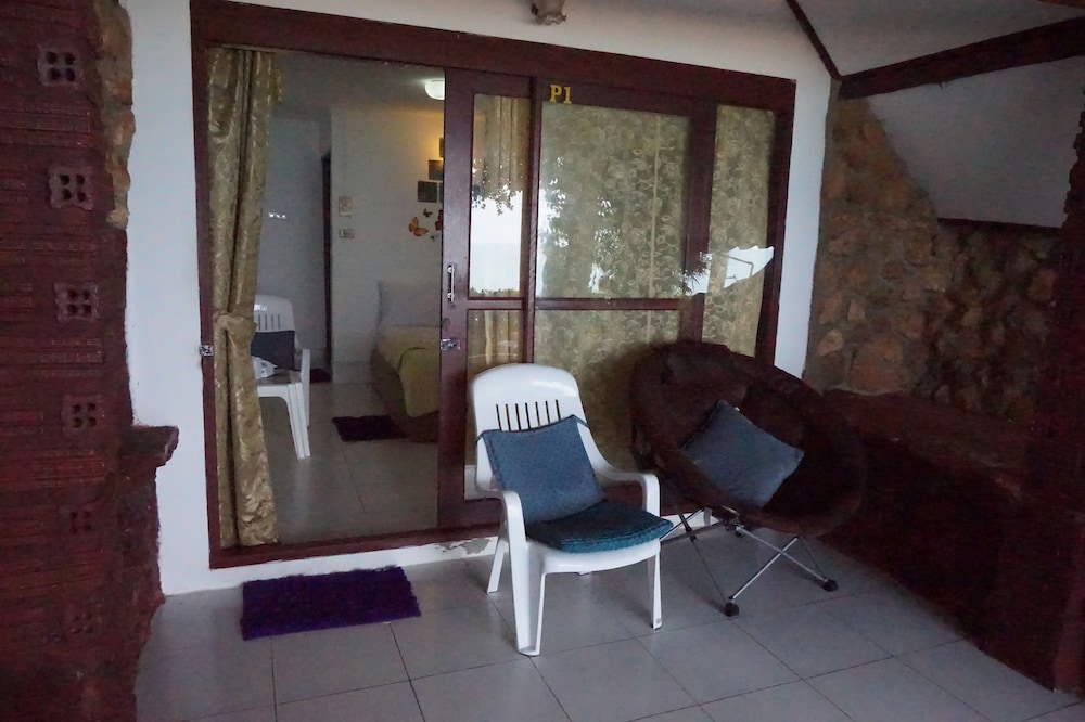 Pine Bungalow 63/64