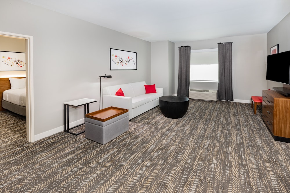 Hawthorn Extended Stay by Wyndham Oklahoma City Airport 20/33