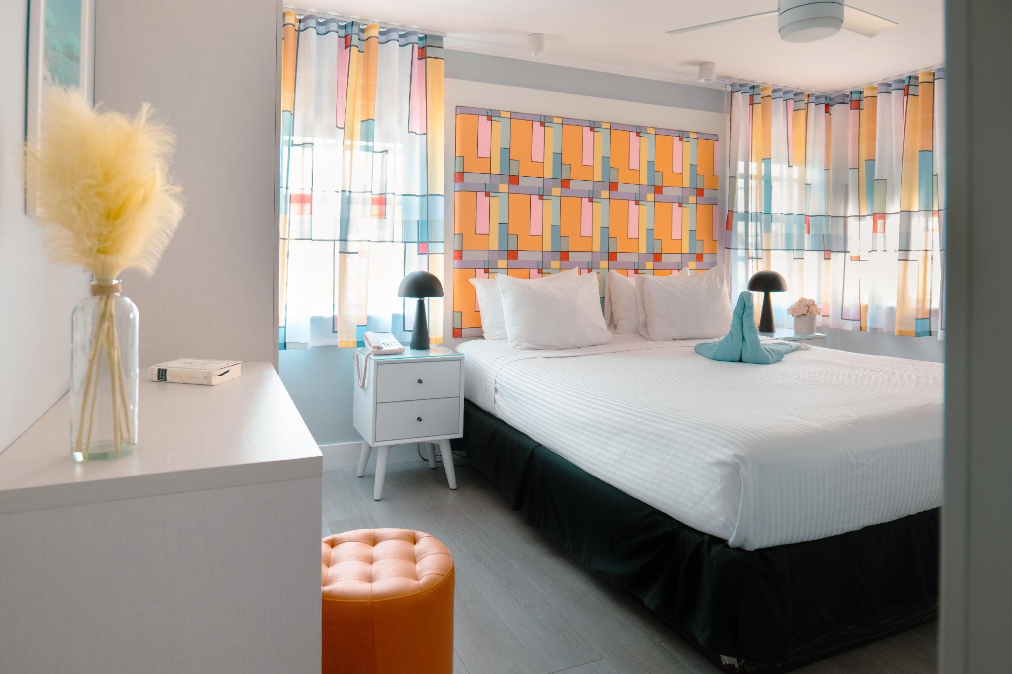 Fashion, King Bed