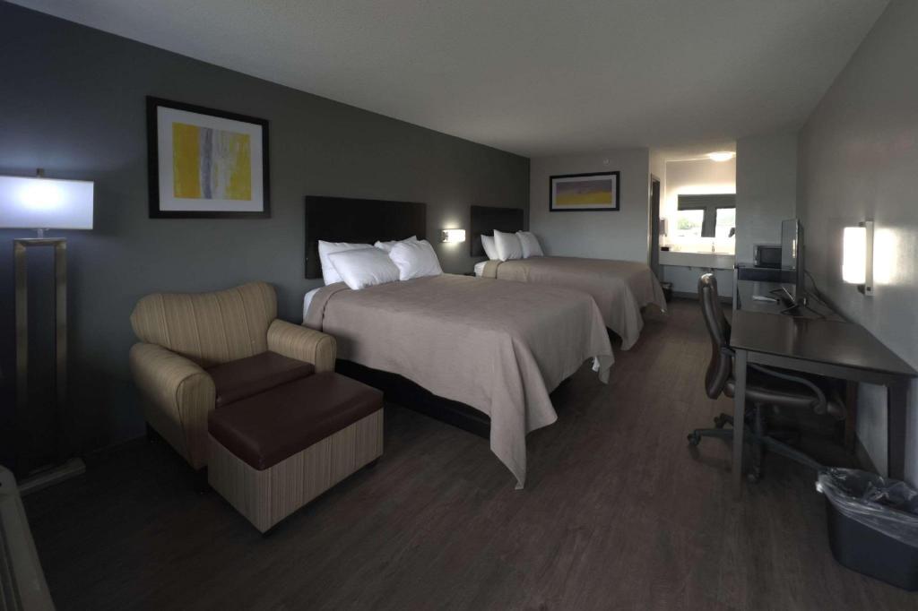غرفة بسريرين كوين للمدخنين، Quality Inn Kinder, LA 6/10