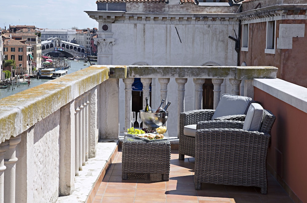 Palazzo Barocci Venezia 60/72