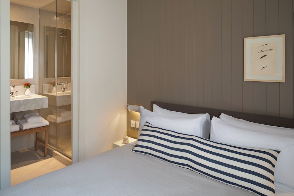 Room at Hotel Barbara, BARCELONA