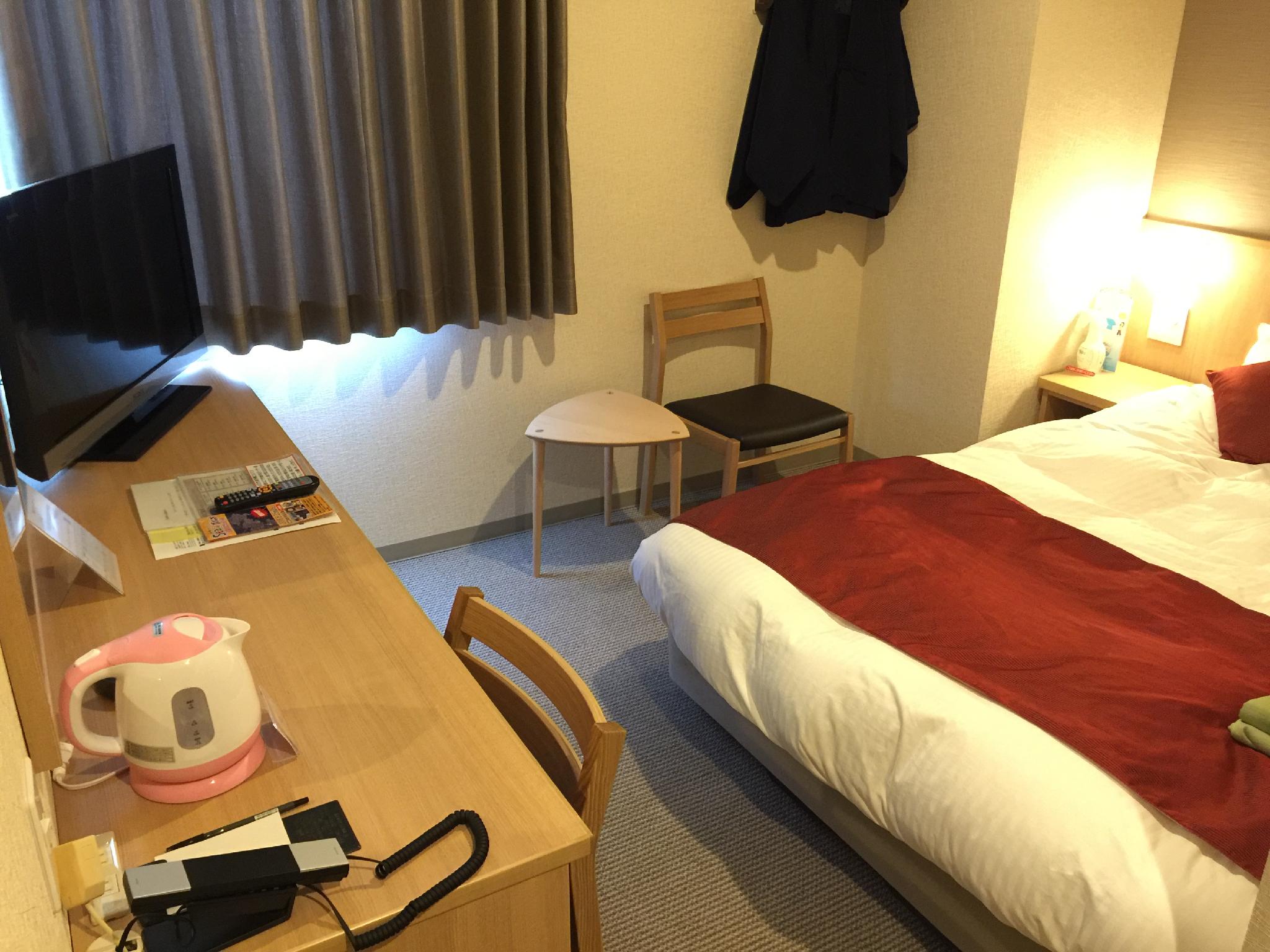 Compact, Double Bed
