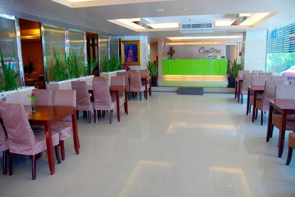 Centric Place Hotel 52/66