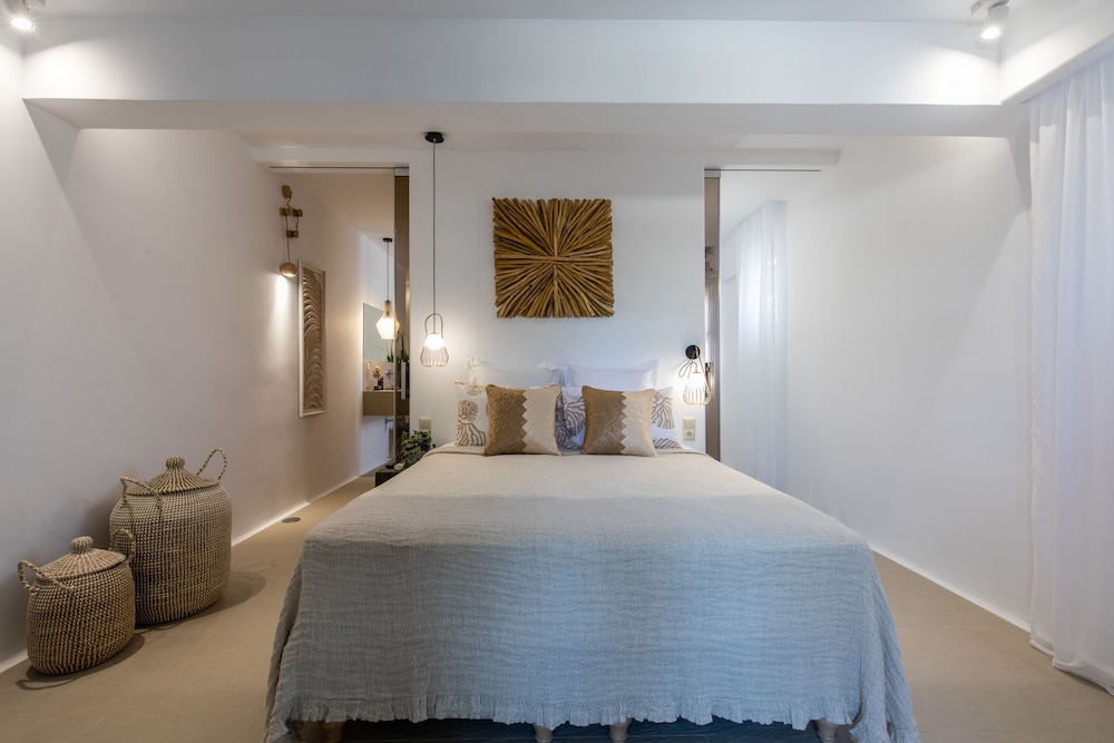 Athina Studios & Suites 15/50