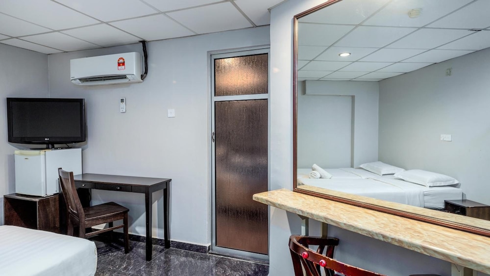 Subang Valley Hotel 27/59