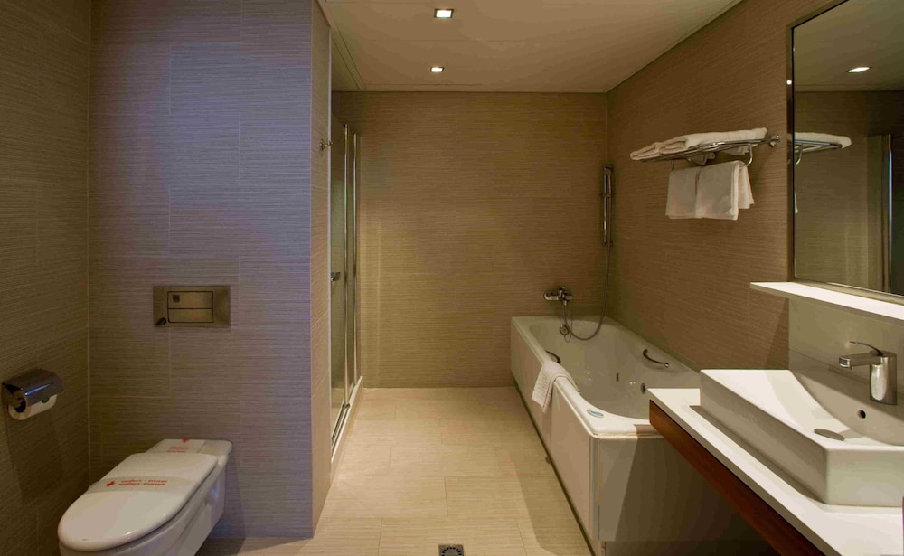 Lleo Hotel 36/40