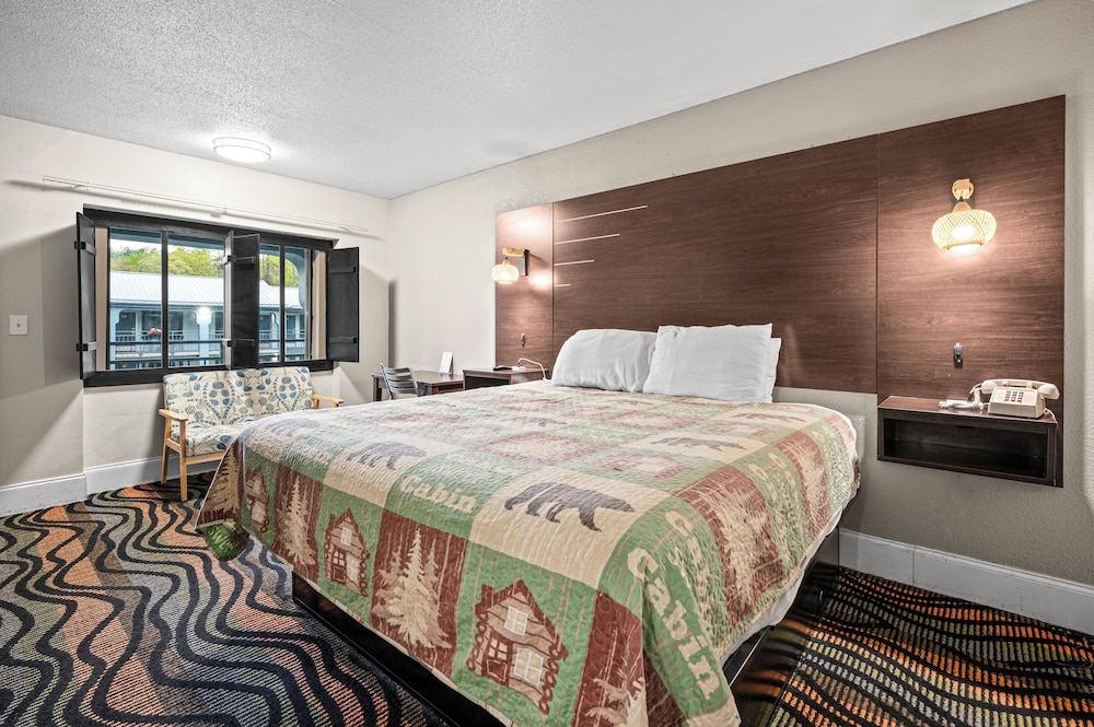Country Town N Suites 23/65