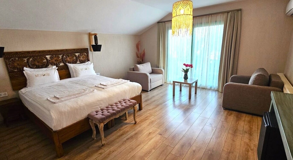 Myhouse Urla Butik Otel 17/50