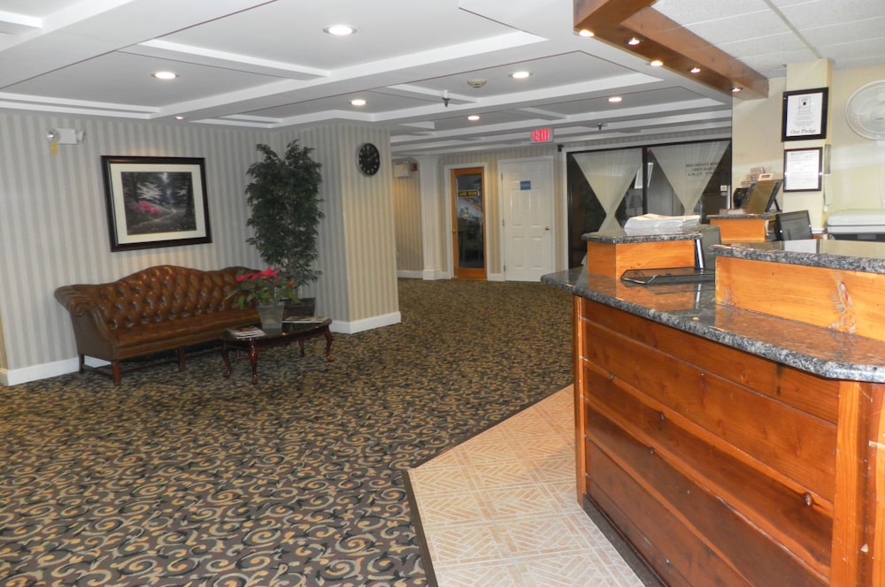 Ambassador Inn Suites 7/43
