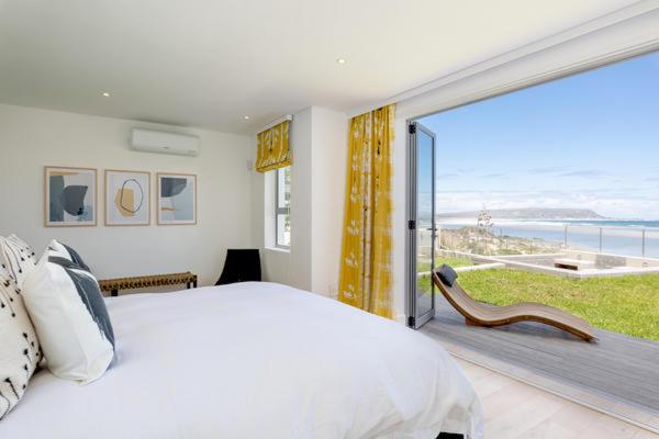 Cape Beach Villa 14/50
