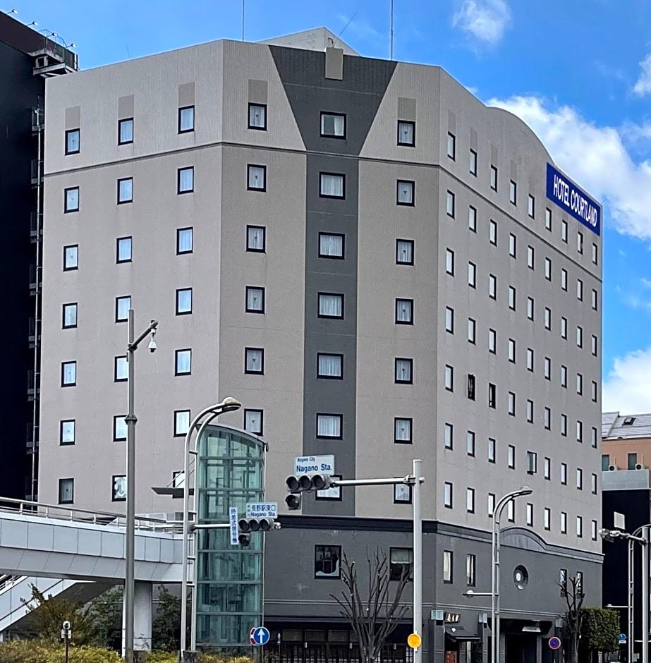 Courtland Hotel 4/33