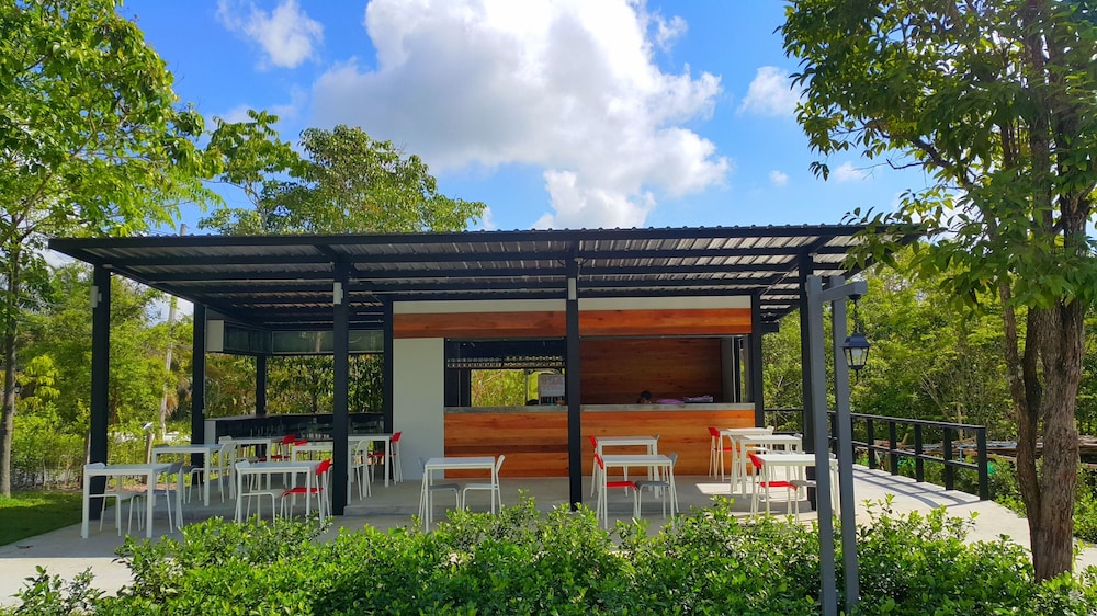 Na Sook Resort 5/50