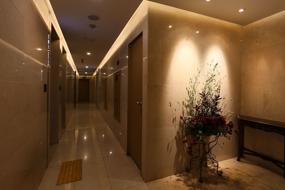 Circle Hotel Seoul 5/25