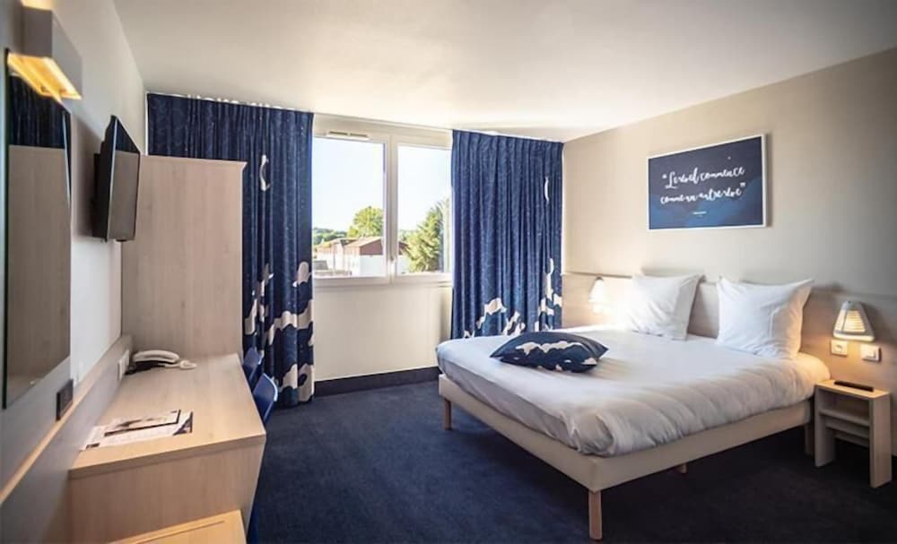 ACE Hotel Paris Sud Villabe 12/49